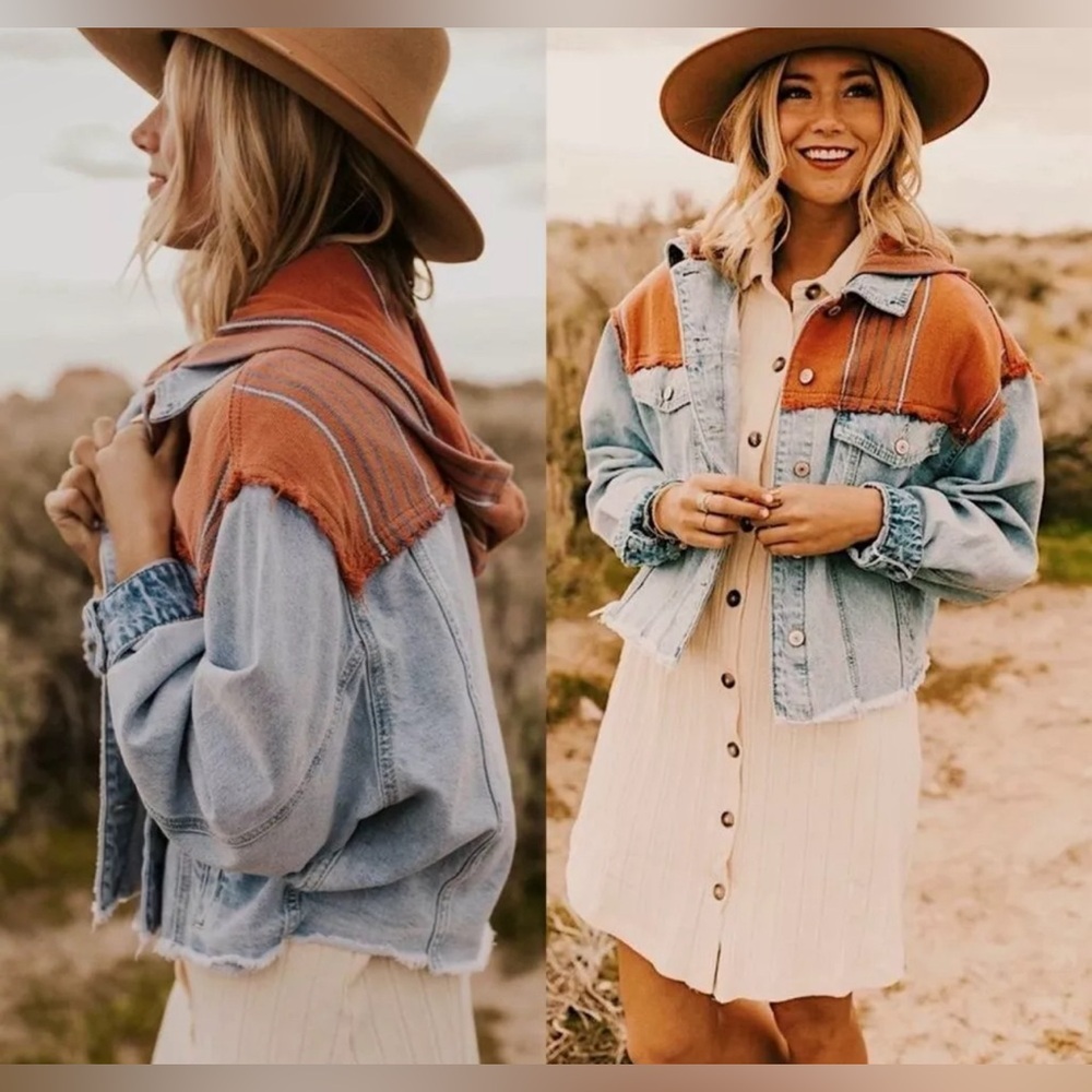 Free People Denim Jacket with woven Details and hood raw hem large